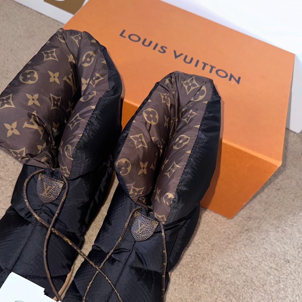 Authentic louis vuitton nylon monogram pillow comfort boots